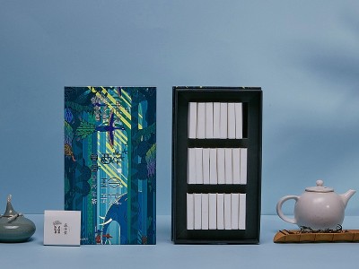 濟(jì)南茶葉禮盒定制廠家是如何搭配內(nèi)托的？