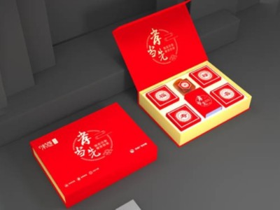 包裝盒定制廠家生產(chǎn)的禮品包裝盒，為您表達(dá)愛的祝福！